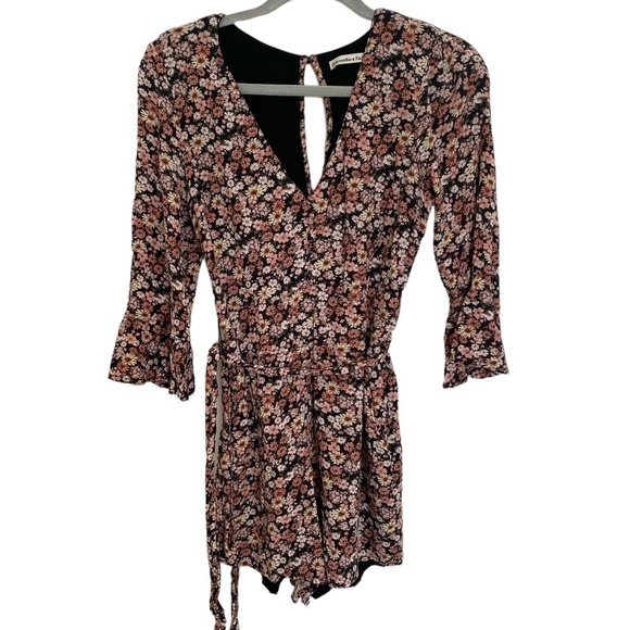 Abercrombie & Fitch Floral Romper, Medium - Picture 8 of 8